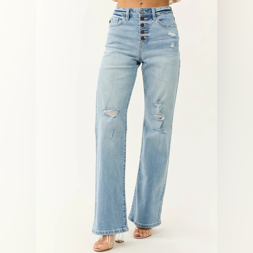 NWT Kancan high rise women’s jeans.
